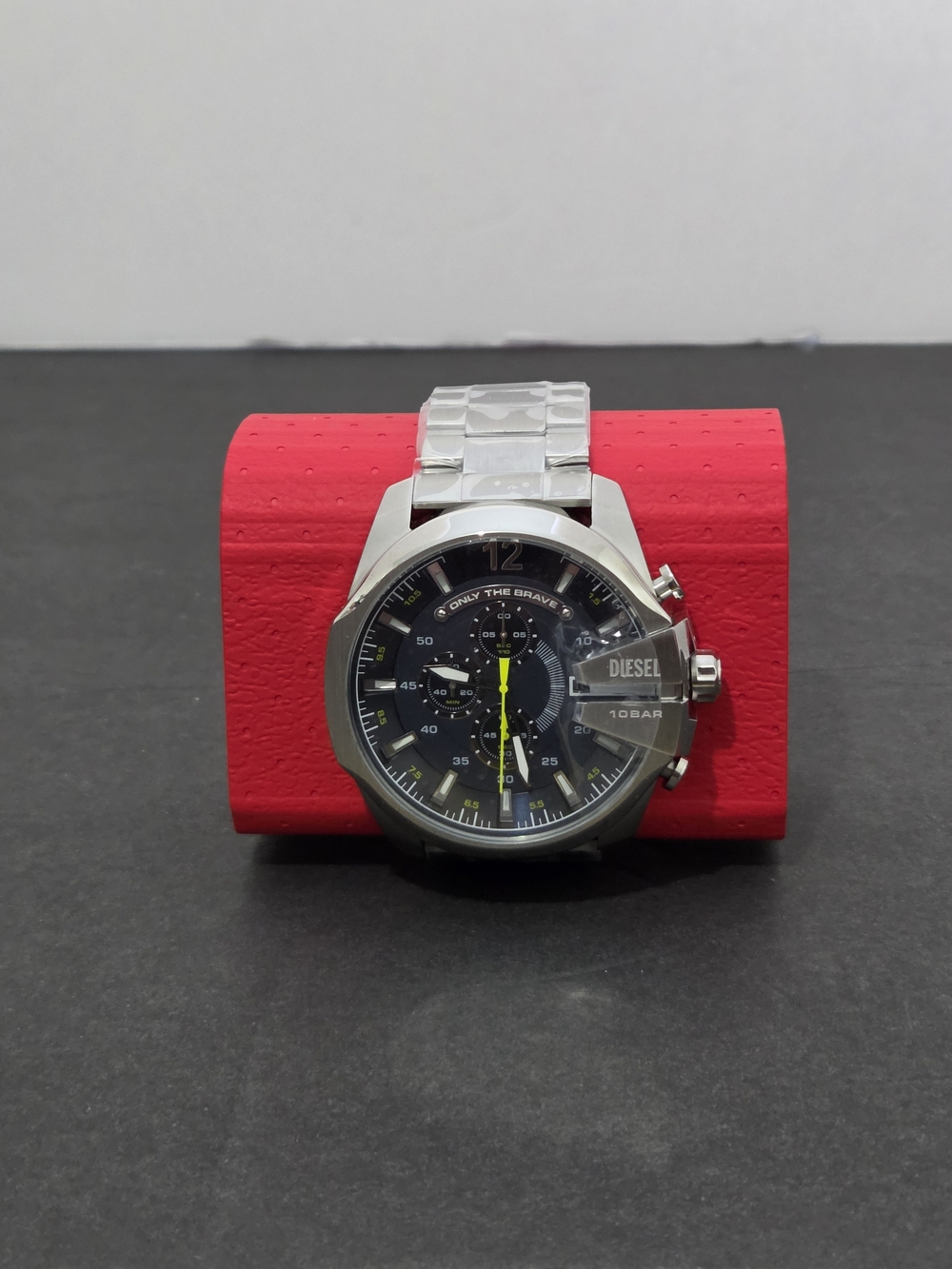 New- Diesel Mega Chief DZ4465 Chronograph Dial Stainless Steel Men’s Watch
